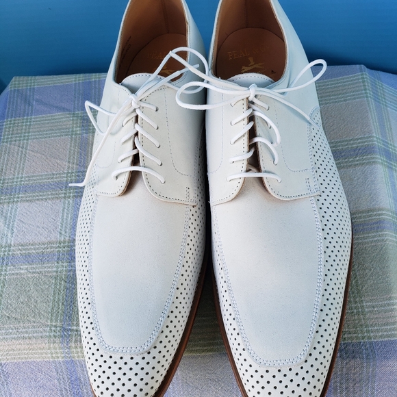 MENS SHOES - Picture 4 of 5